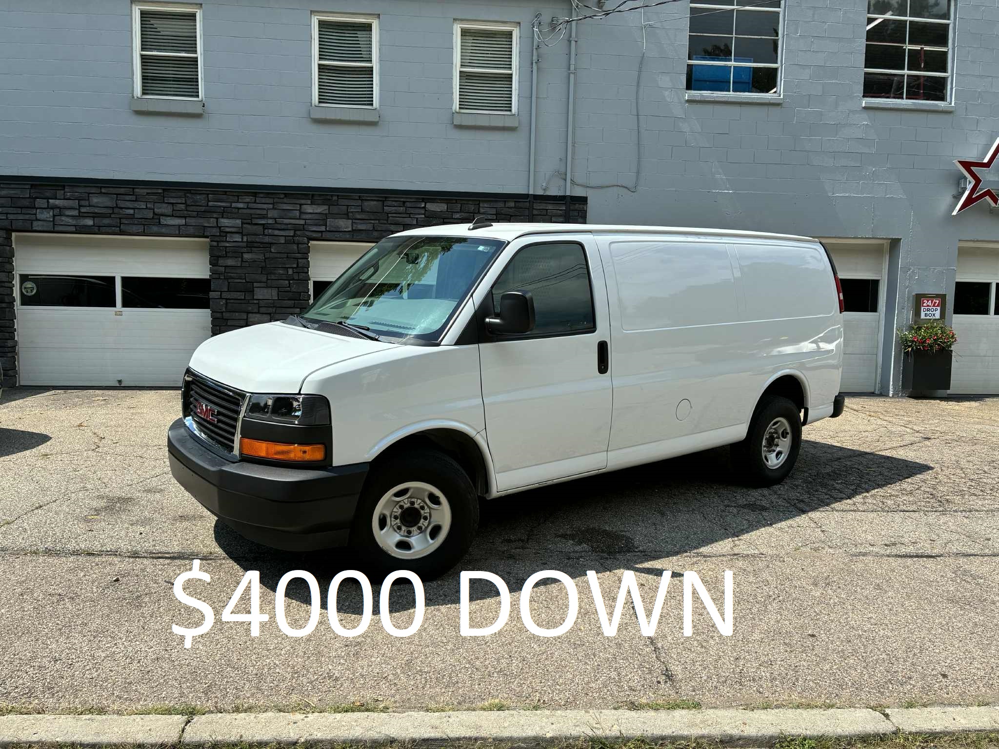 2020 GMC Savana 2500's photo